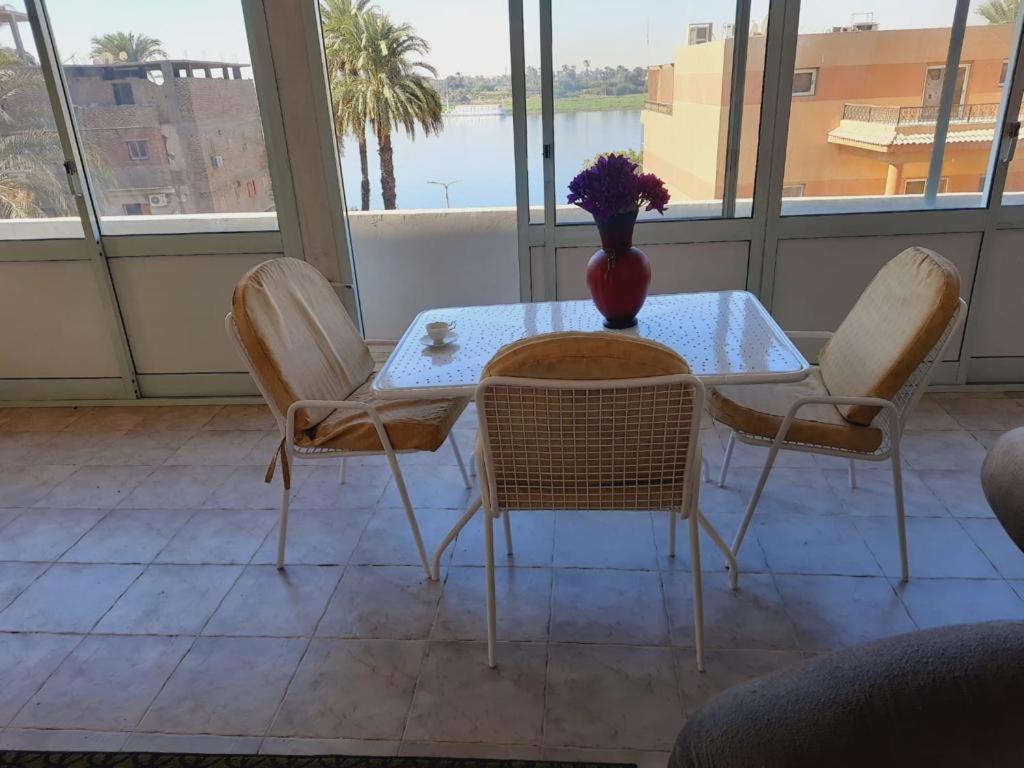 East Luxor Apartments With Nile Views Jazirat al Awwamiyah Zewnętrze zdjęcie