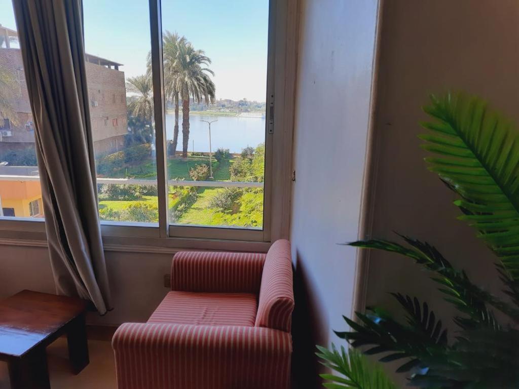 East Luxor Apartments With Nile Views Jazirat al Awwamiyah Zewnętrze zdjęcie
